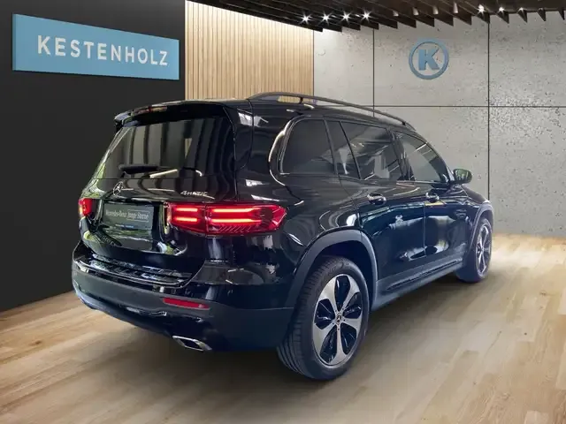 Mercedes-Benz GLB 200