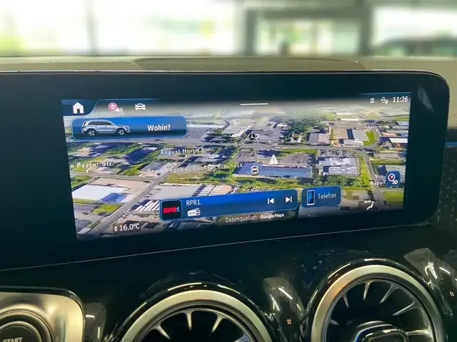 Mercedes-Benz GLB 200