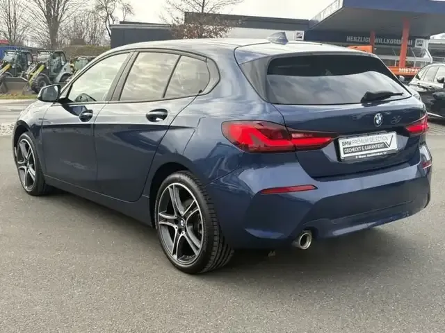 BMW 118