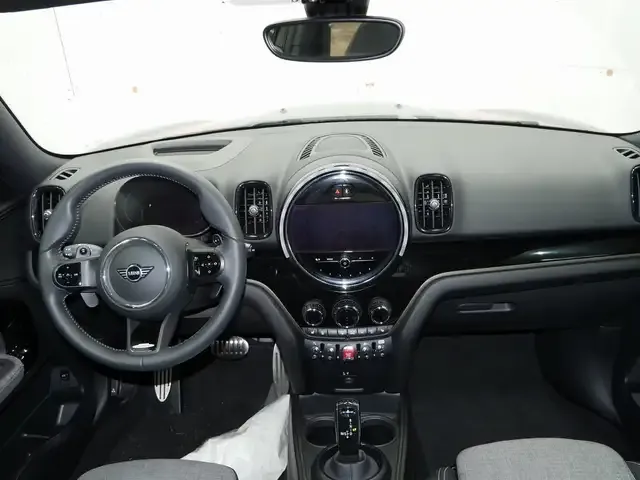 MINI John Cooper Works Countryman