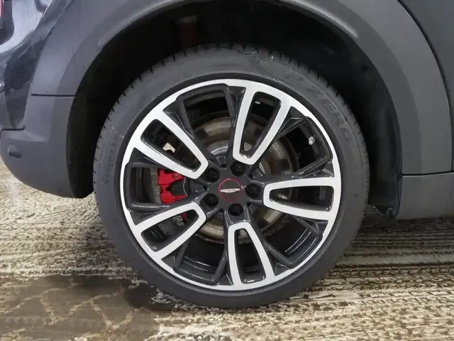 MINI John Cooper Works Countryman