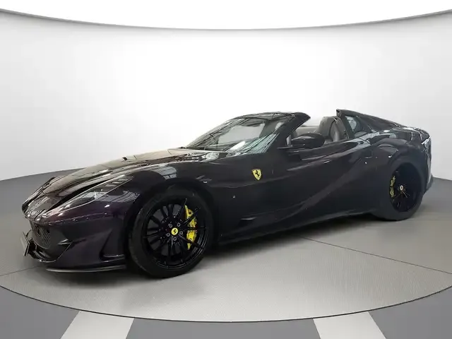 Ferrari 812