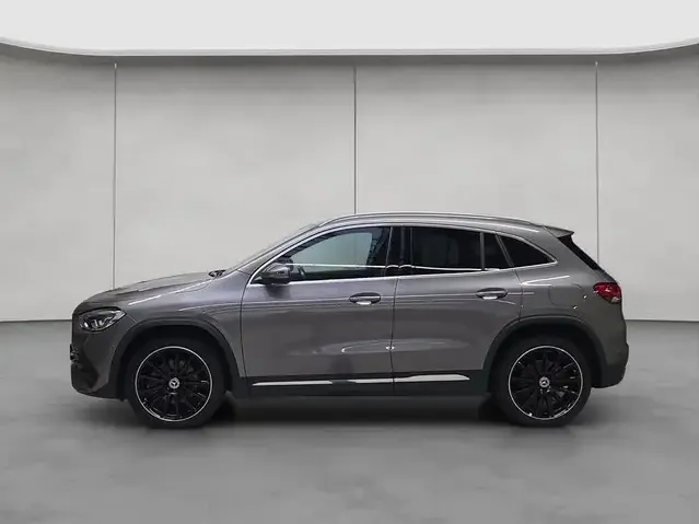 Mercedes-Benz GLA 250