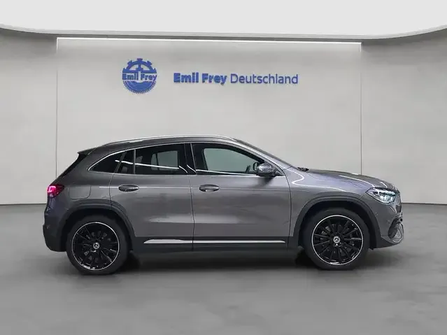 Mercedes-Benz GLA 250