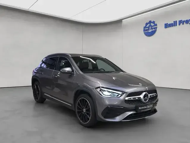 Mercedes-Benz GLA 250