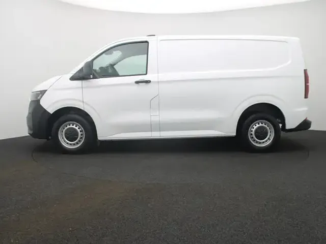 Volkswagen T7 Transporter