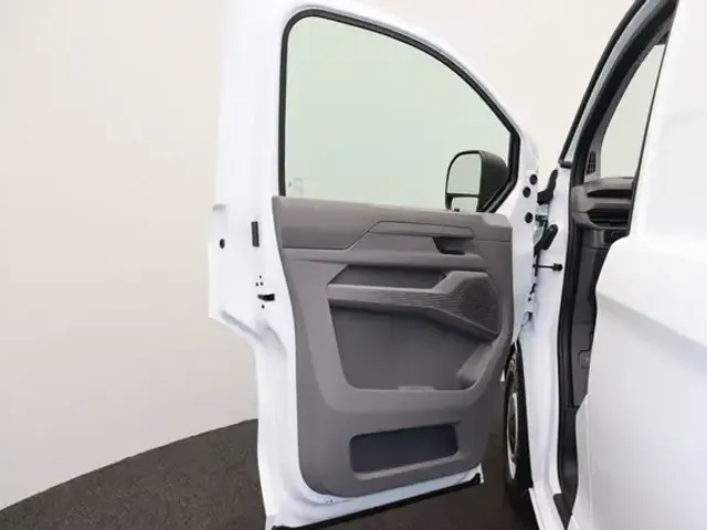 Volkswagen T7 Transporter