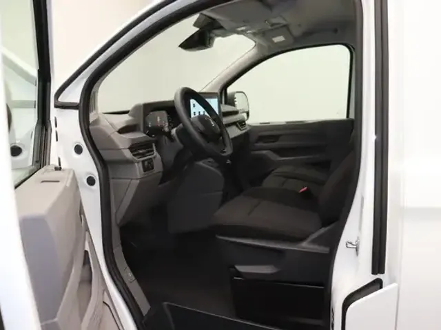 Volkswagen T7 Transporter