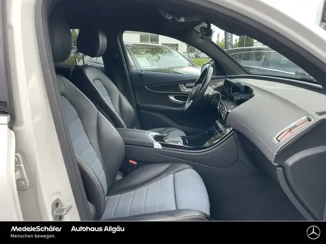 Mercedes-Benz EQC 400
