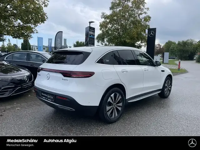 Mercedes-Benz EQC 400