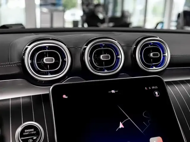 Mercedes-Benz CLE 200