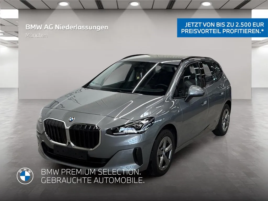 BMW 220