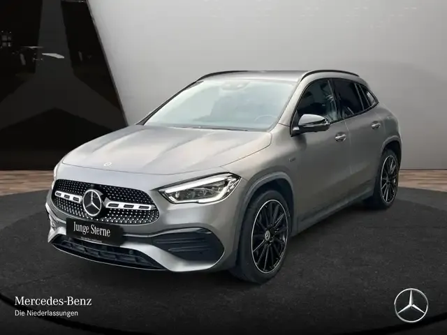 Mercedes-Benz GLA 250