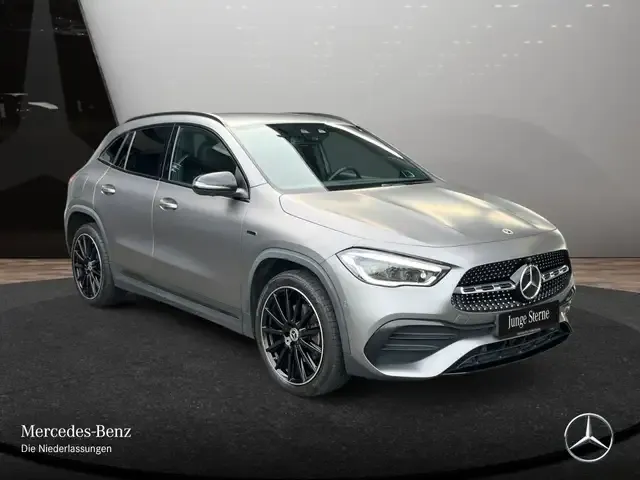 Mercedes-Benz GLA 250