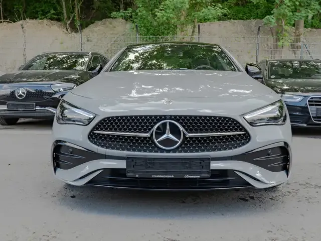 Mercedes-Benz CLE 220