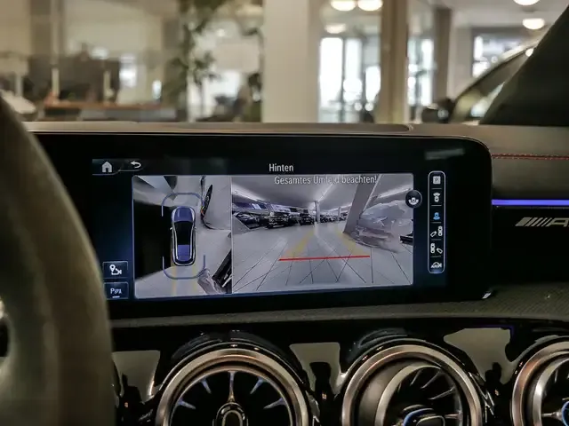 Mercedes-Benz CLA 45 AMG