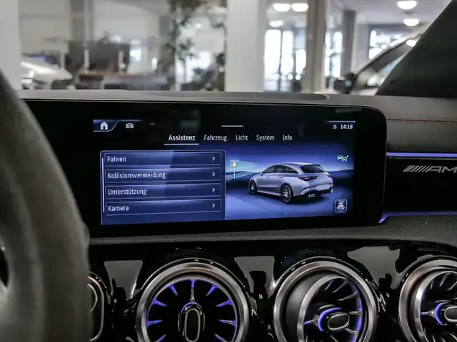 Mercedes-Benz CLA 45 AMG