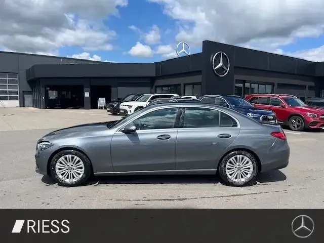 Mercedes-Benz C 180