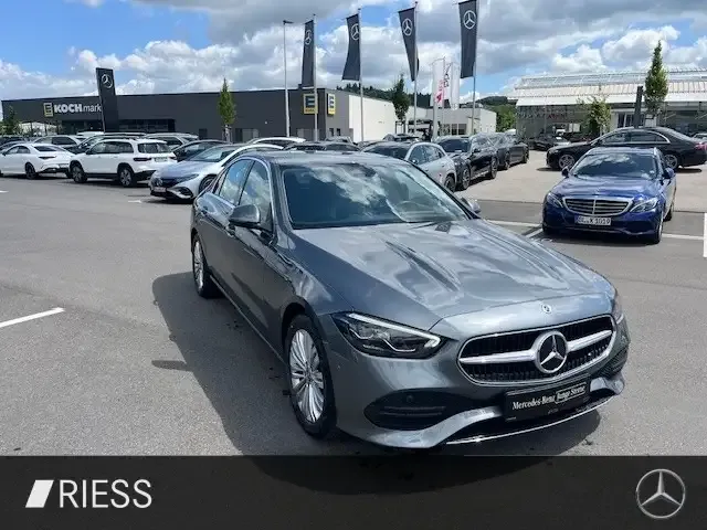 Mercedes-Benz C 180