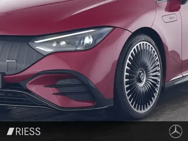 Mercedes-Benz EQE 53