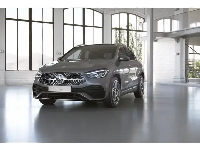 Mercedes-Benz GLA 250
