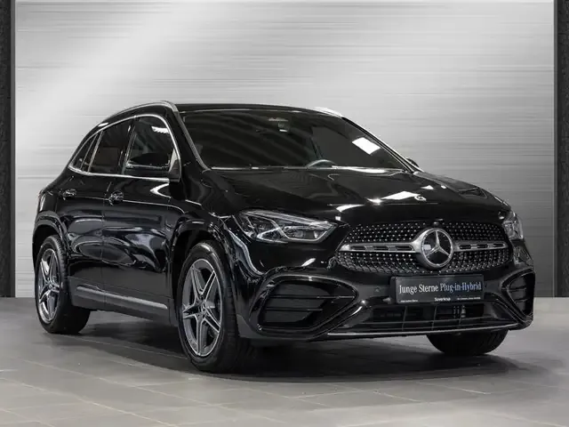 Mercedes-Benz GLA 200