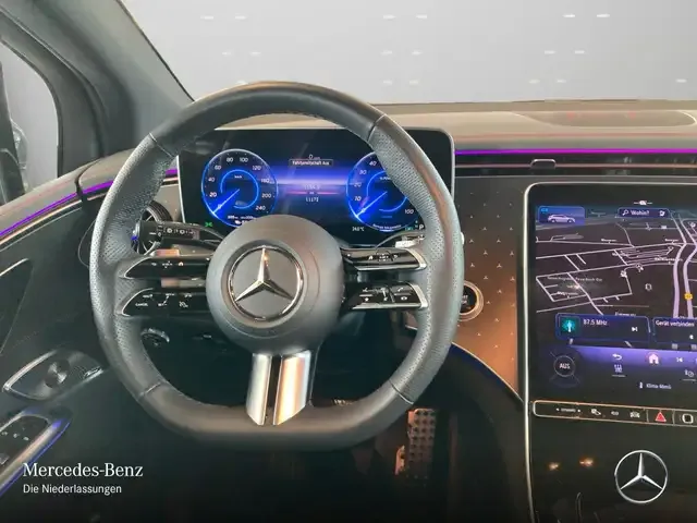 Mercedes-Benz EQE SUV