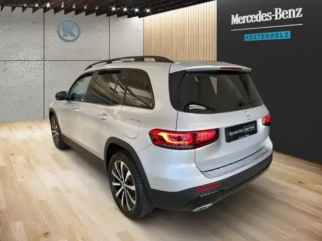 Mercedes-Benz GLB 250