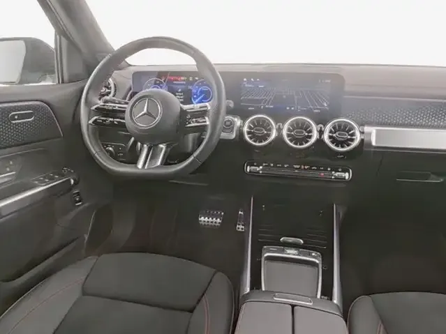 Mercedes-Benz EQB 300