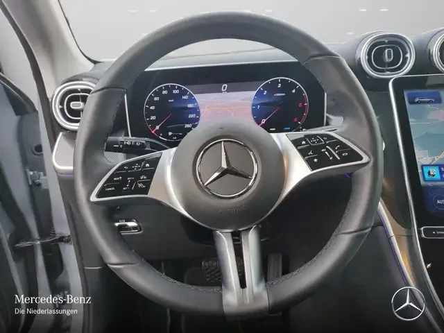 Mercedes-Benz GLC 220