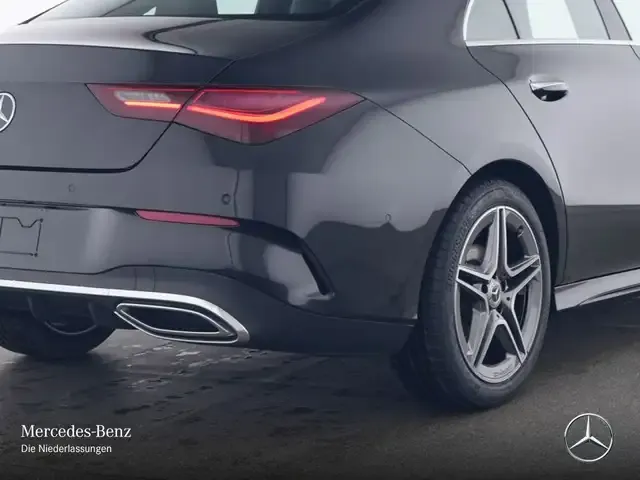 Mercedes-Benz CLA 180