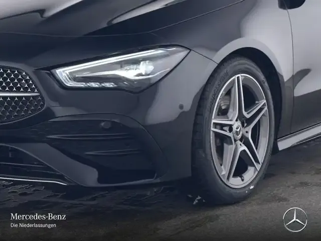 Mercedes-Benz CLA 180