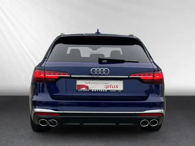 Audi S4