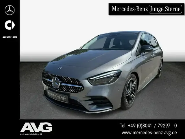 Mercedes-Benz B 200