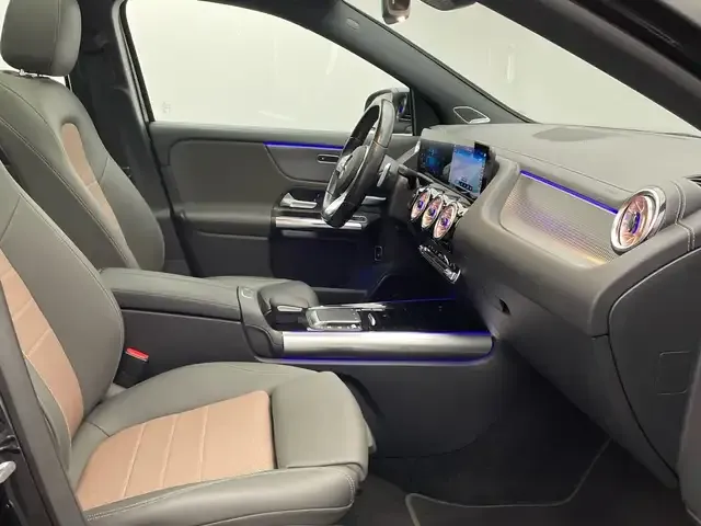 Mercedes-Benz EQA 250