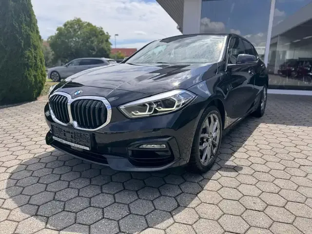 BMW 120