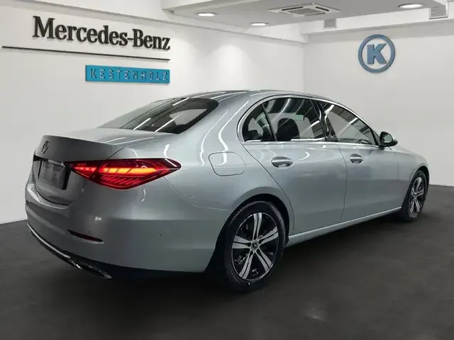 Mercedes-Benz C 180