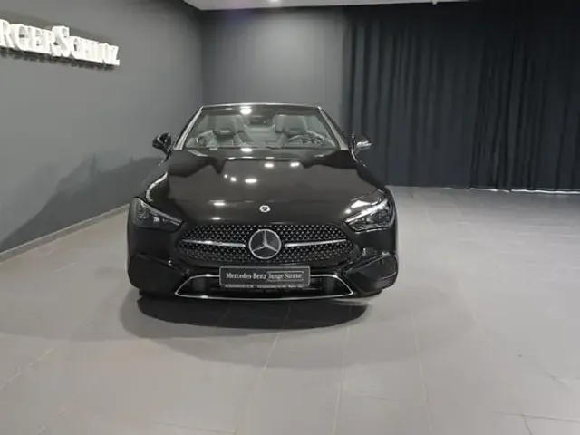 Mercedes-Benz CLE 200