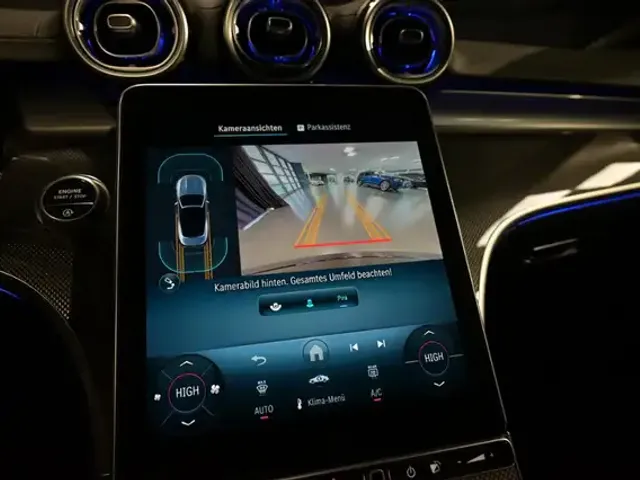 Mercedes-Benz CLE 200