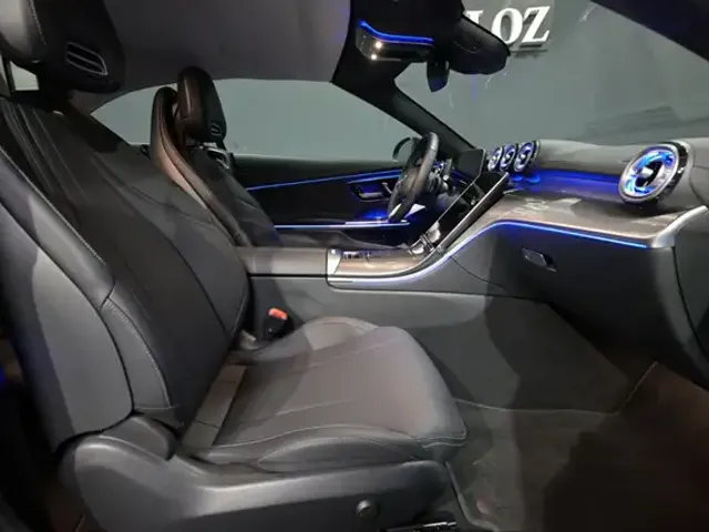 Mercedes-Benz CLE 200