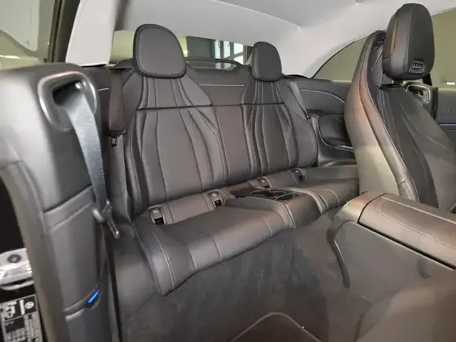 Mercedes-Benz CLE 200