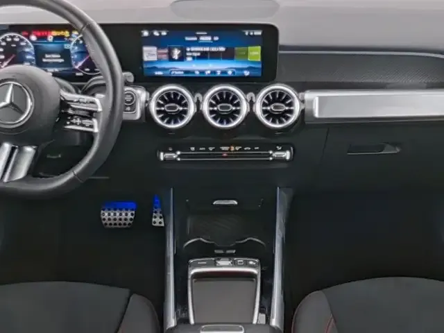 Mercedes-Benz GLB 180