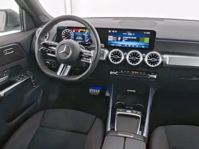 Mercedes-Benz GLB 180