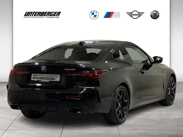 BMW 440