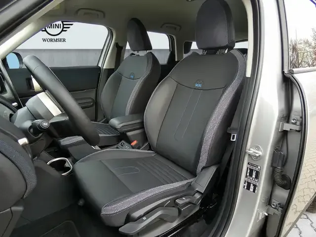 MINI One D Countryman