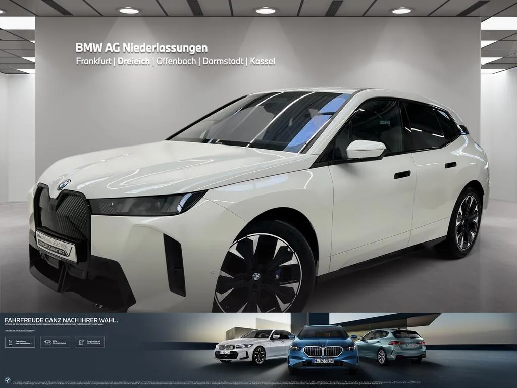 BMW iX