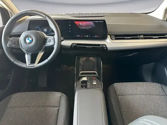BMW 216