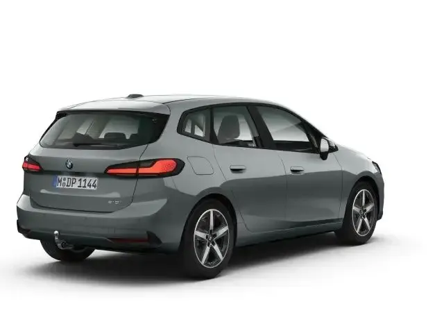 BMW 216
