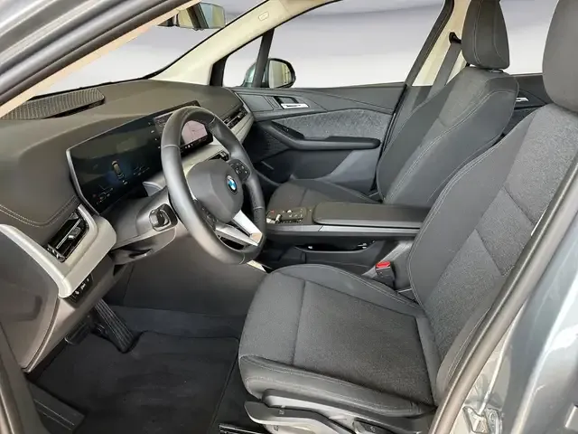 BMW 216