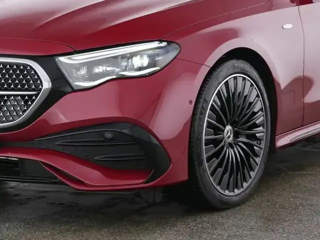 Mercedes-Benz E 300